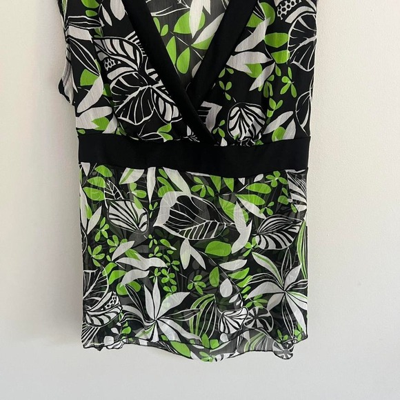 Y2K GREEN AND BLACK AGENDA FLORAL PRINT SHEER TIE BACK TANK TOP - Picture 4 of 8